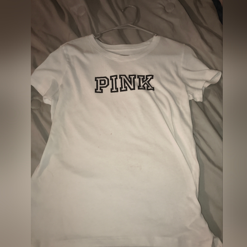 PINK Victoria's Secret White Tee with Black Logo Small